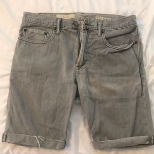 GAP shorts